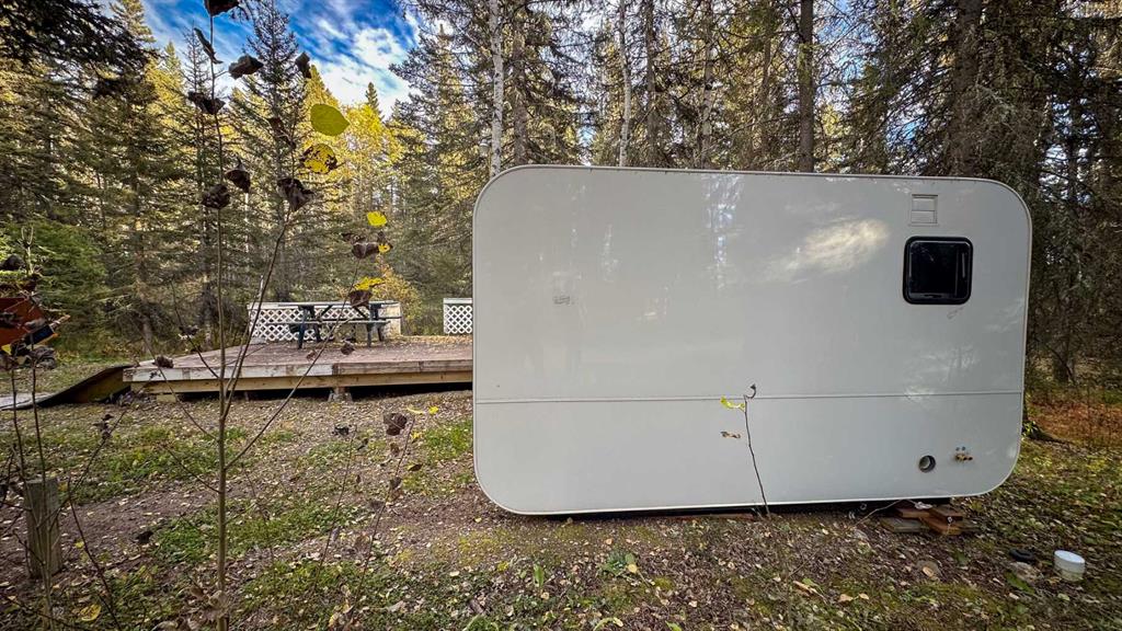 Picture of 22, 5227 Township Road 320  , Rural Mountain View County Real Estate Listing