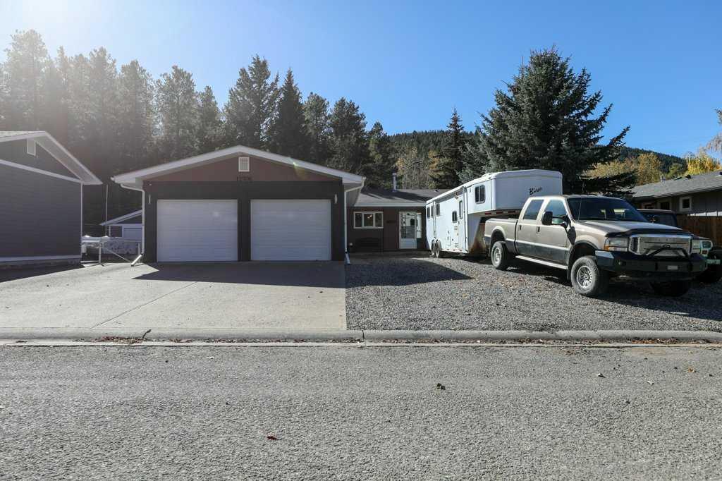 Picture of 12706 16 Avenue , Blairmore Real Estate Listing