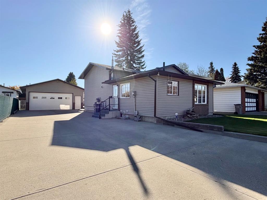 Picture of 9705 76 Avenue , Grande Prairie Real Estate Listing