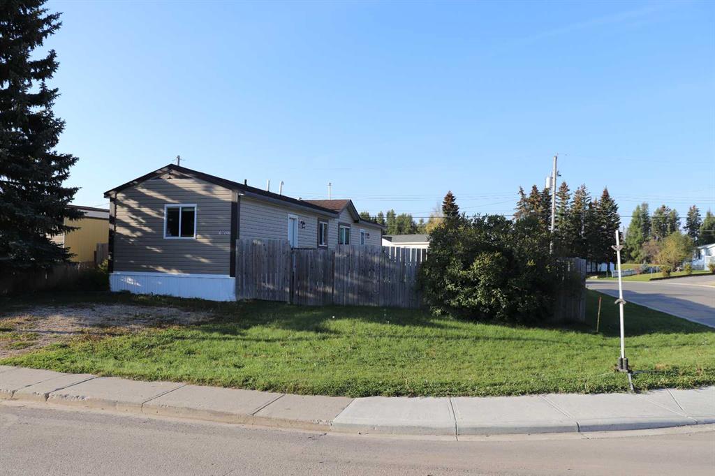Picture of 810 52 Street  , Edson Real Estate Listing