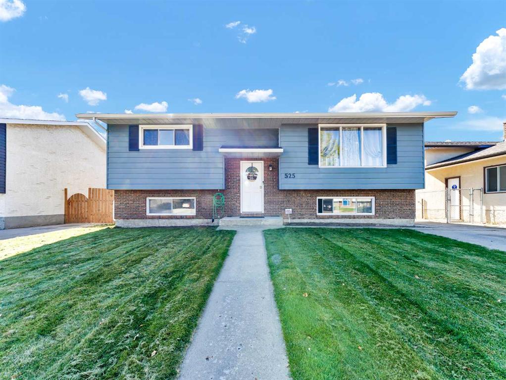 Picture of 525 18 Street NE, Medicine Hat Real Estate Listing