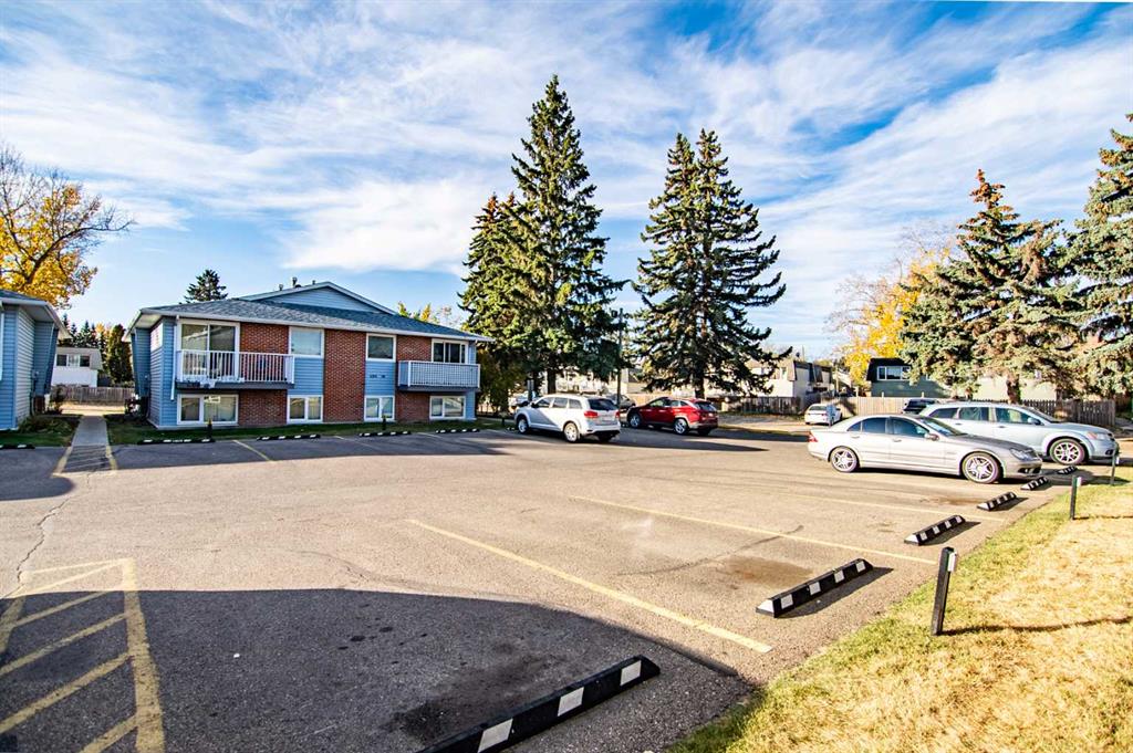 Picture of 2, 6320 58 Avenue , Red Deer Real Estate Listing