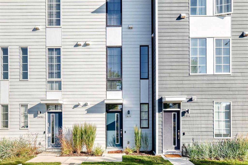 Picture of 2454 210 Avenue SE, Calgary Real Estate Listing