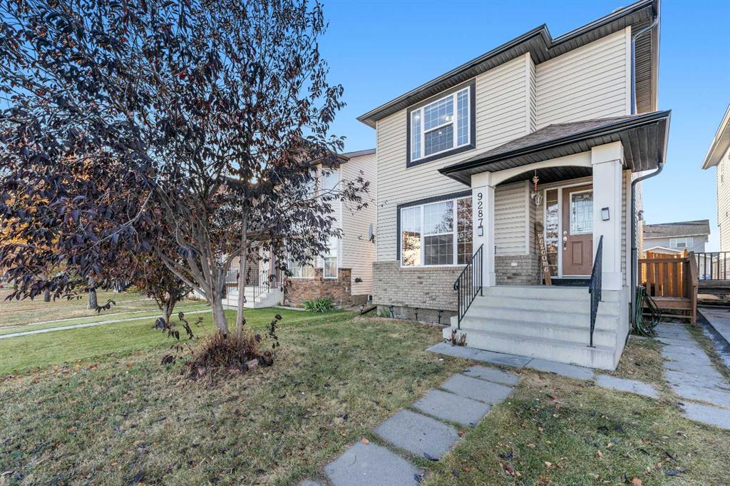 Picture of 9287 Saddlebrook Drive NE, Calgary Real Estate Listing