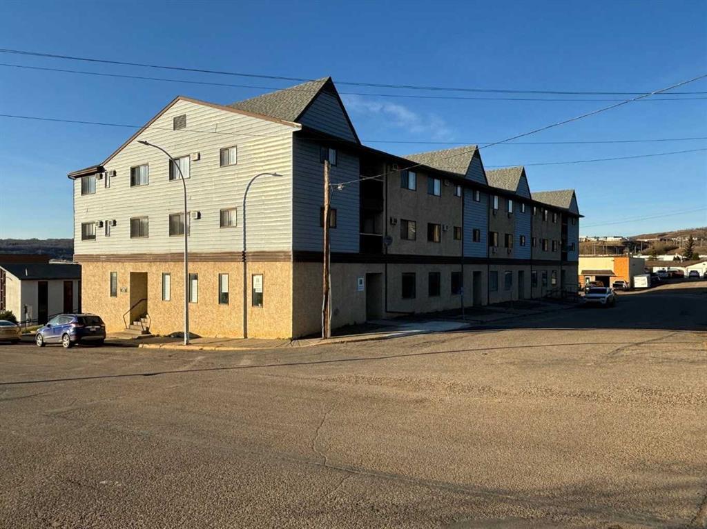 Picture of 101-215, 10118 100 Avenue , Peace River Real Estate Listing