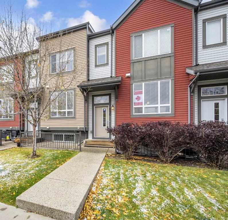 Picture of 690 Copperpond Boulevard SE, Calgary Real Estate Listing