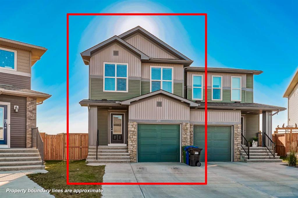 Picture of 170 Carringvue Park NW, Calgary Real Estate Listing