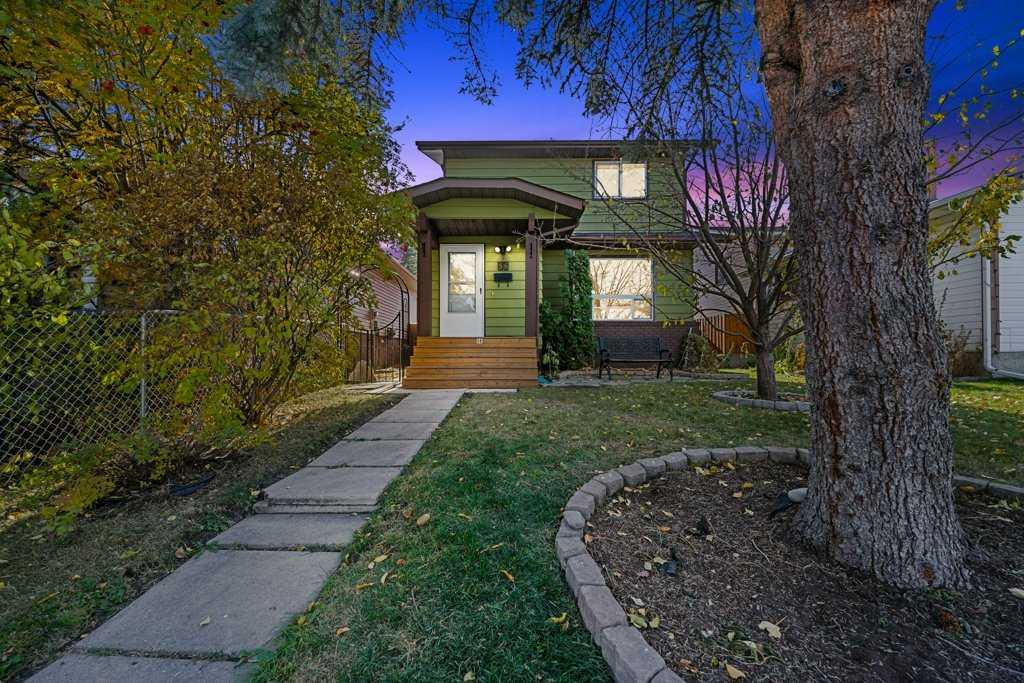 Picture of 56 Shawmeadows Close SW, Calgary Real Estate Listing