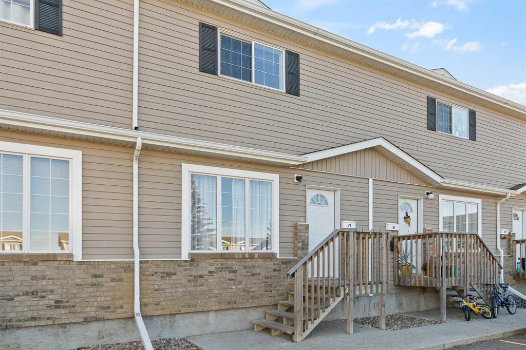Picture of 37, 4728 18 Street , Lloydminster Real Estate Listing