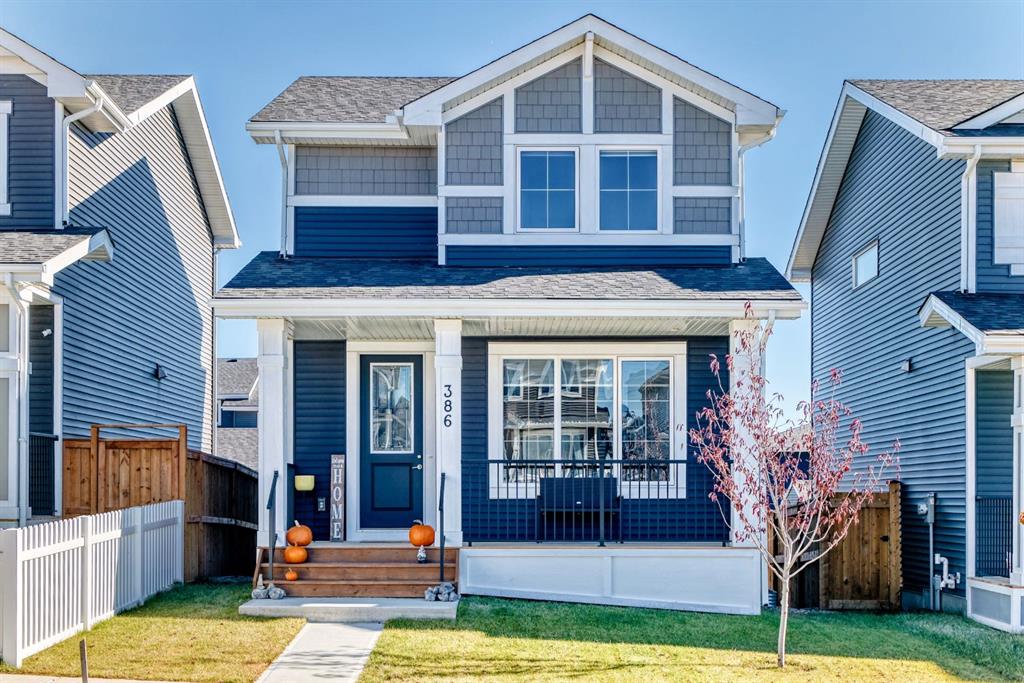 Picture of 386 Sundown Road , Cochrane Real Estate Listing