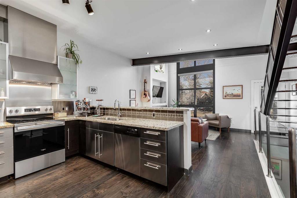 Picture of 302, 1212 13 Street SE, Calgary Real Estate Listing