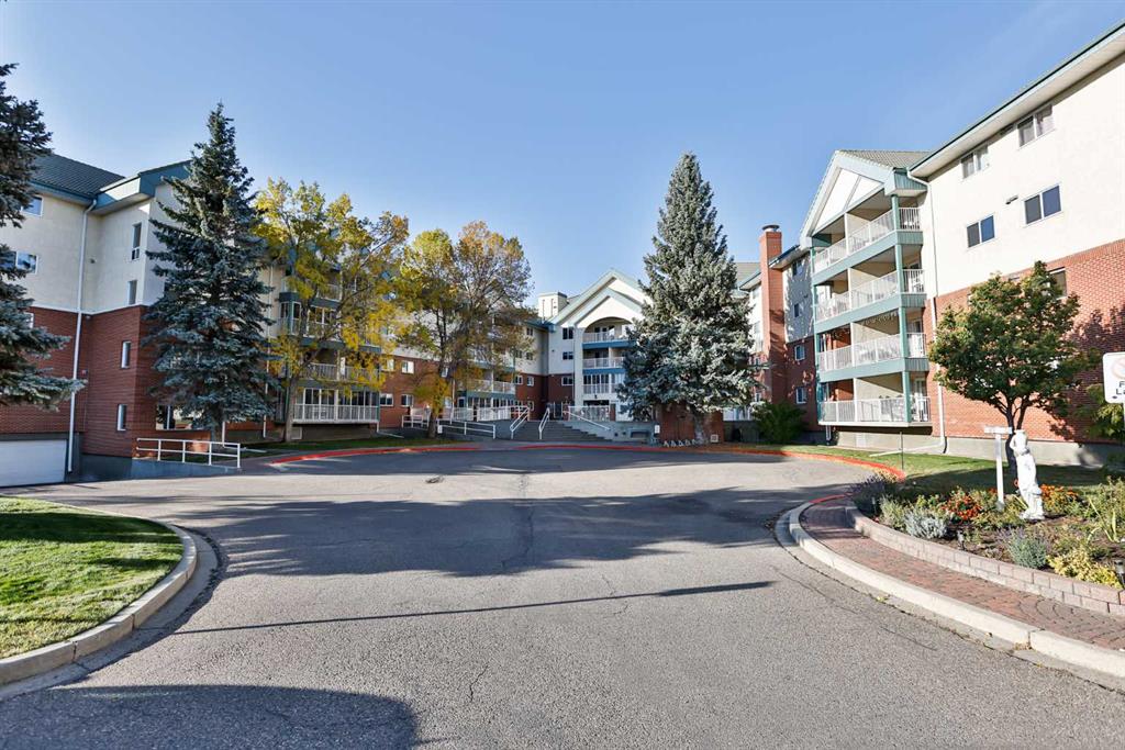Picture of 110, 20 3 Street S, Lethbridge Real Estate Listing