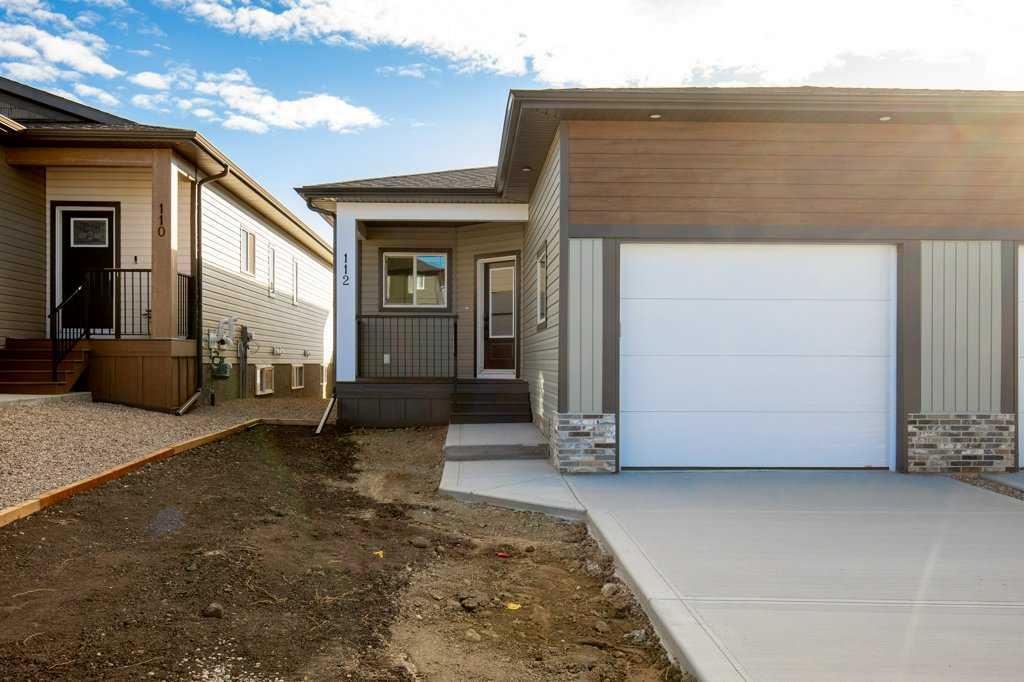 Picture of 112 Gray Close , Sylvan Lake Real Estate Listing