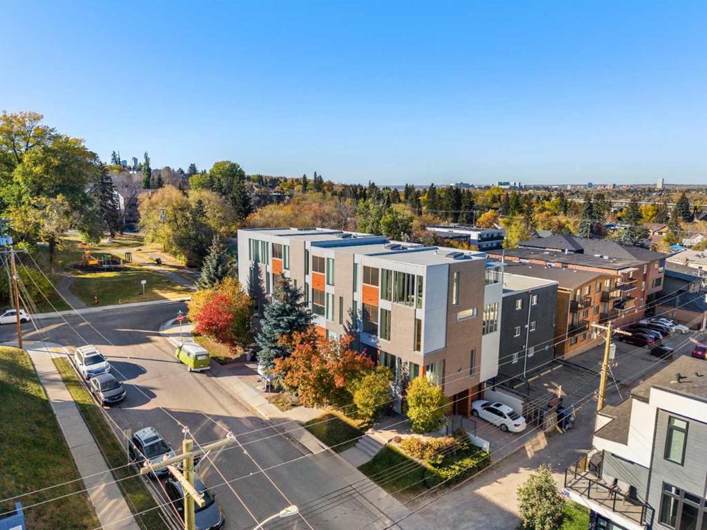 Picture of 1712 19 Avenue SW, Calgary Real Estate Listing