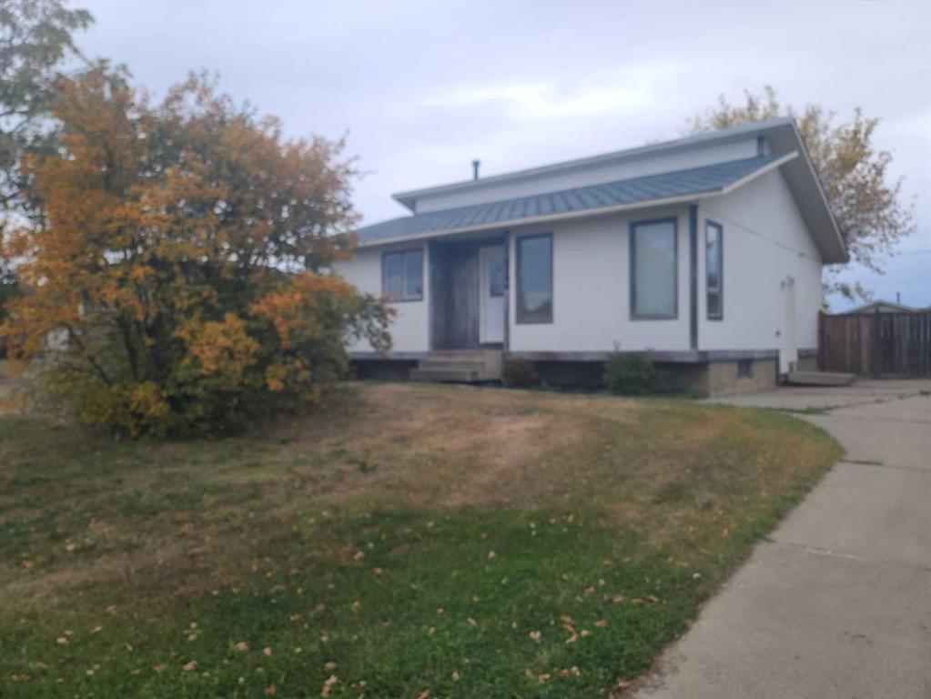 Picture of 4306 54 Street , Grimshaw Real Estate Listing