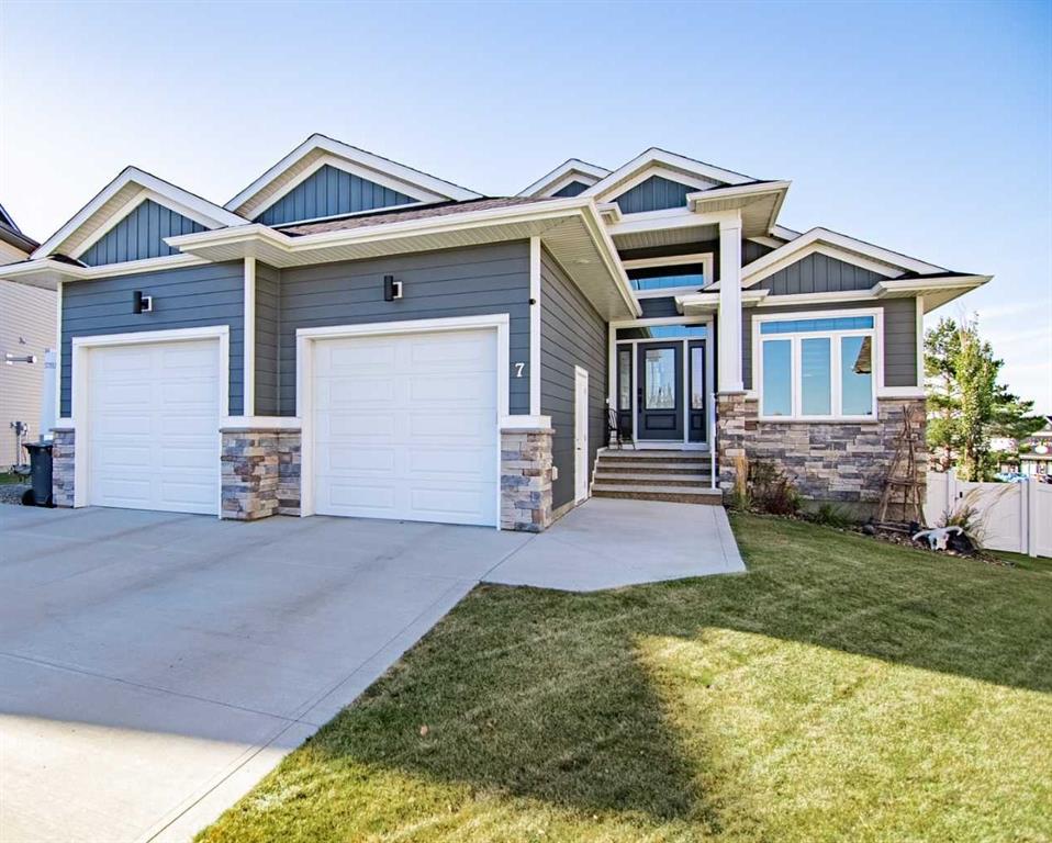 Picture of 7 Leonard Close , Sylvan Lake Real Estate Listing