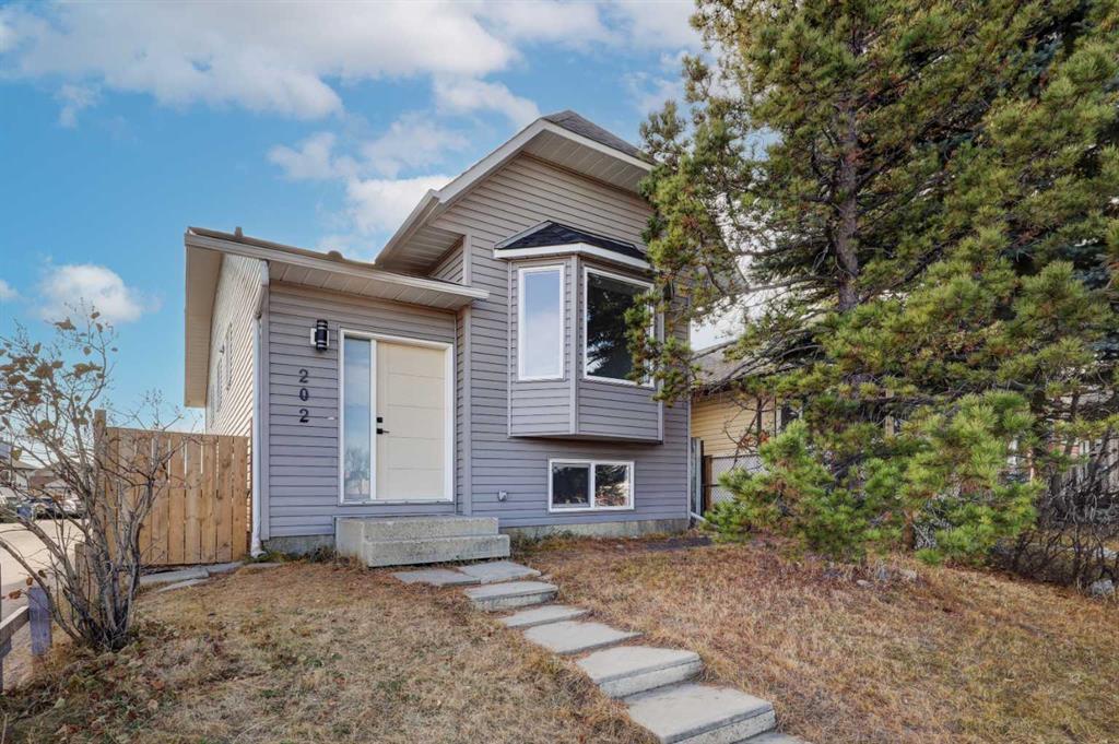Picture of 202 Falmere Way NE, Calgary Real Estate Listing