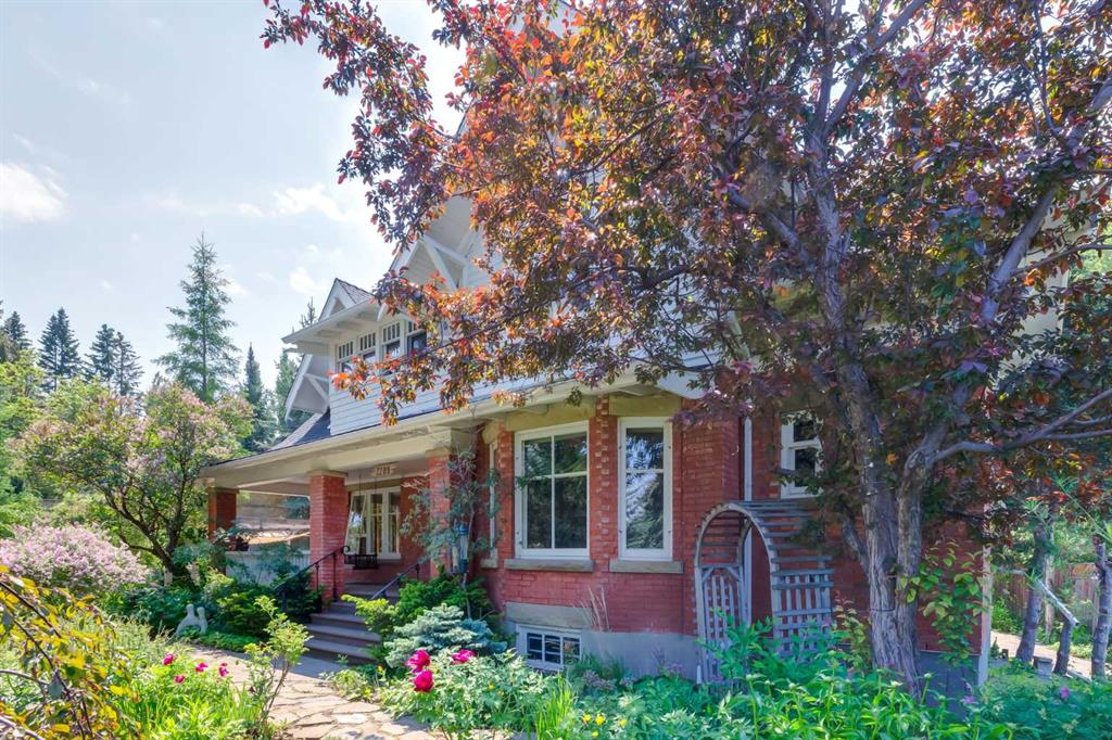 Picture of 2209 Carleton Street SW, Calgary Real Estate Listing
