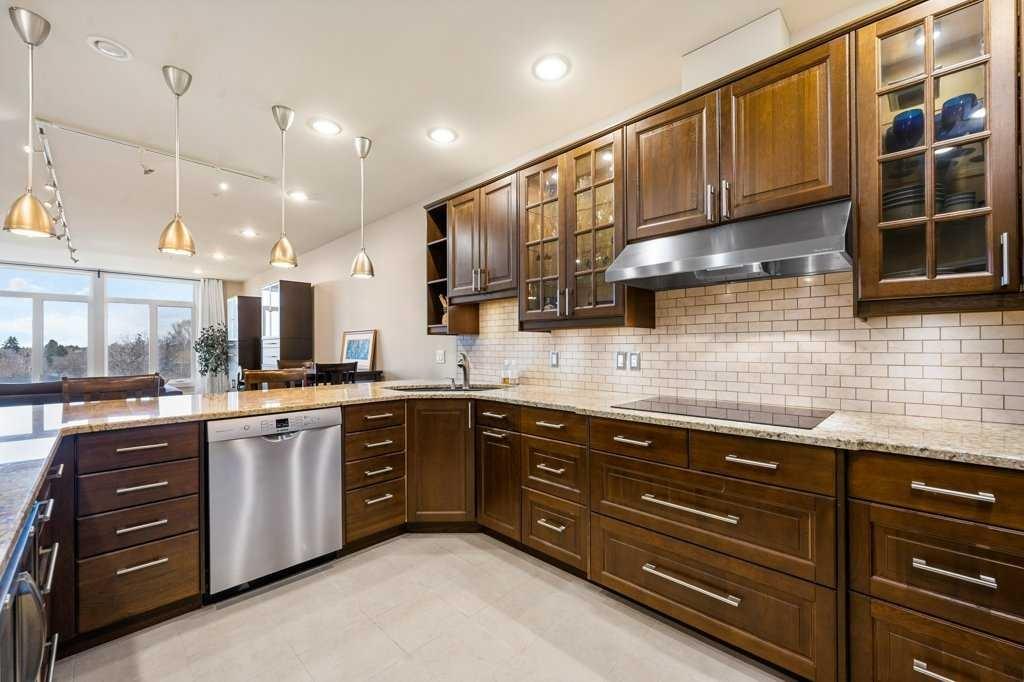 Picture of 402, 103 10 Avenue NW, Calgary Real Estate Listing