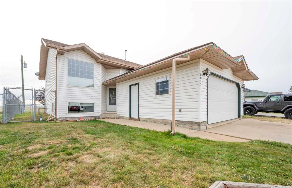 Picture of 10015 93 Avenue , Wembley Real Estate Listing