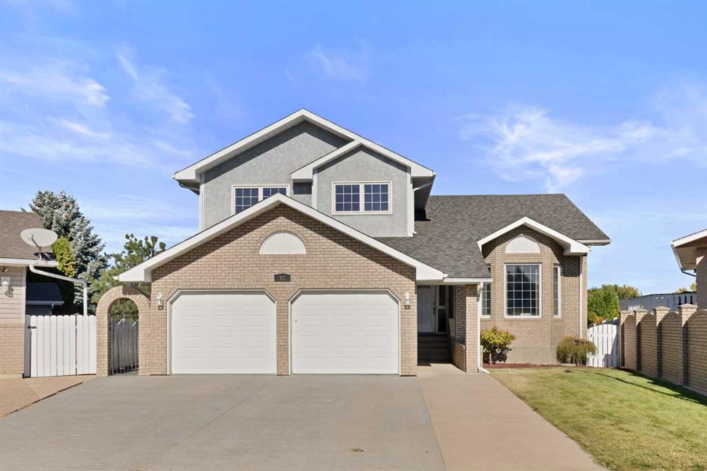 Picture of 12 Redwood Way SE, Medicine Hat Real Estate Listing