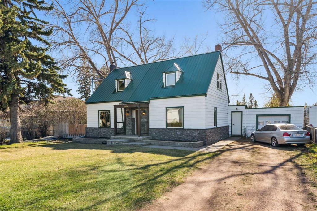 Picture of 663 10 Avenue S, Carstairs Real Estate Listing
