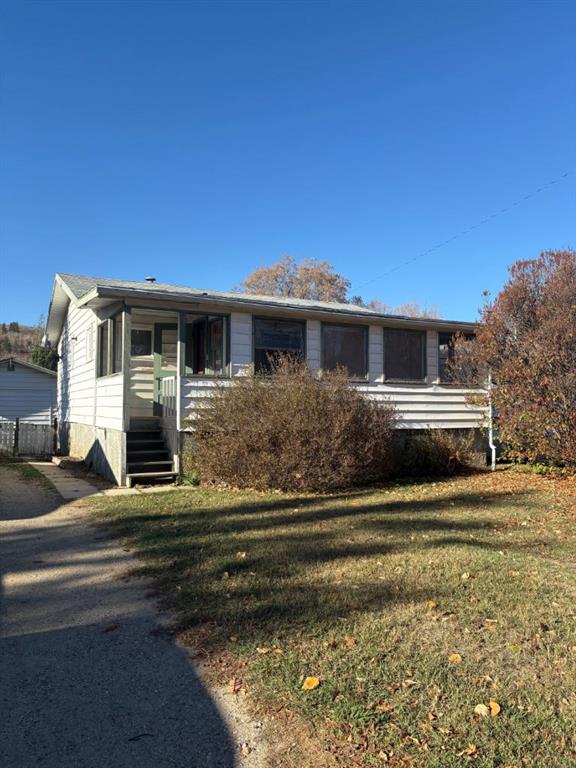 Picture of 10926 93 St  , Peace River Real Estate Listing