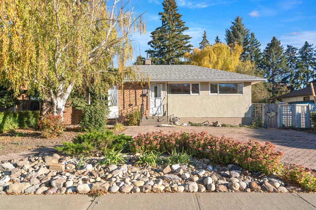 Picture of 5316 Thorncliffe Drive NW, Calgary Real Estate Listing