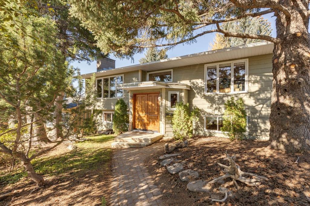 Picture of 2712 Crawford Road NW, Calgary Real Estate Listing