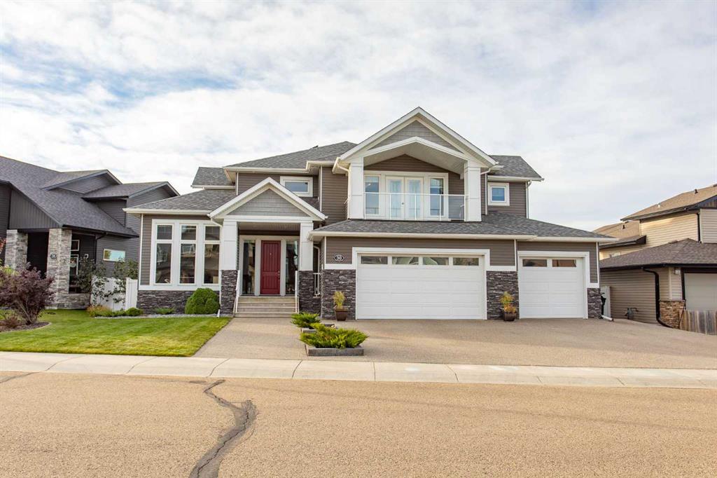 Picture of 30 Parkridge Crescent , Blackfalds Real Estate Listing