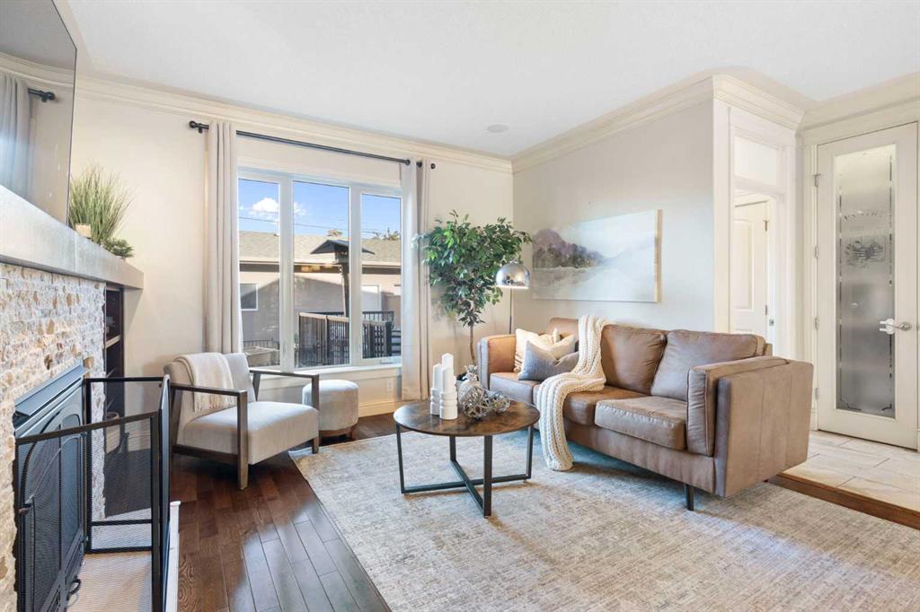 Picture of 2434 31 Avenue SW, Calgary Real Estate Listing