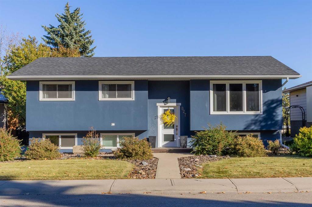 Picture of 827 Canaveral Crescent SW, Calgary Real Estate Listing