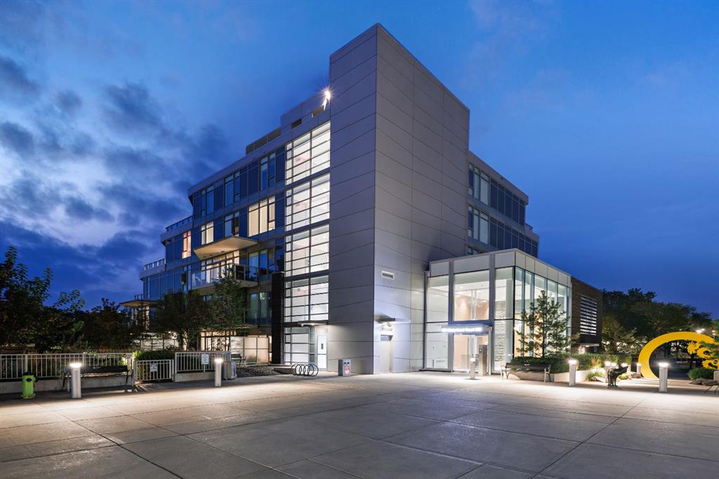 Picture of 104, 128 Waterfront Court SW, Calgary Real Estate Listing