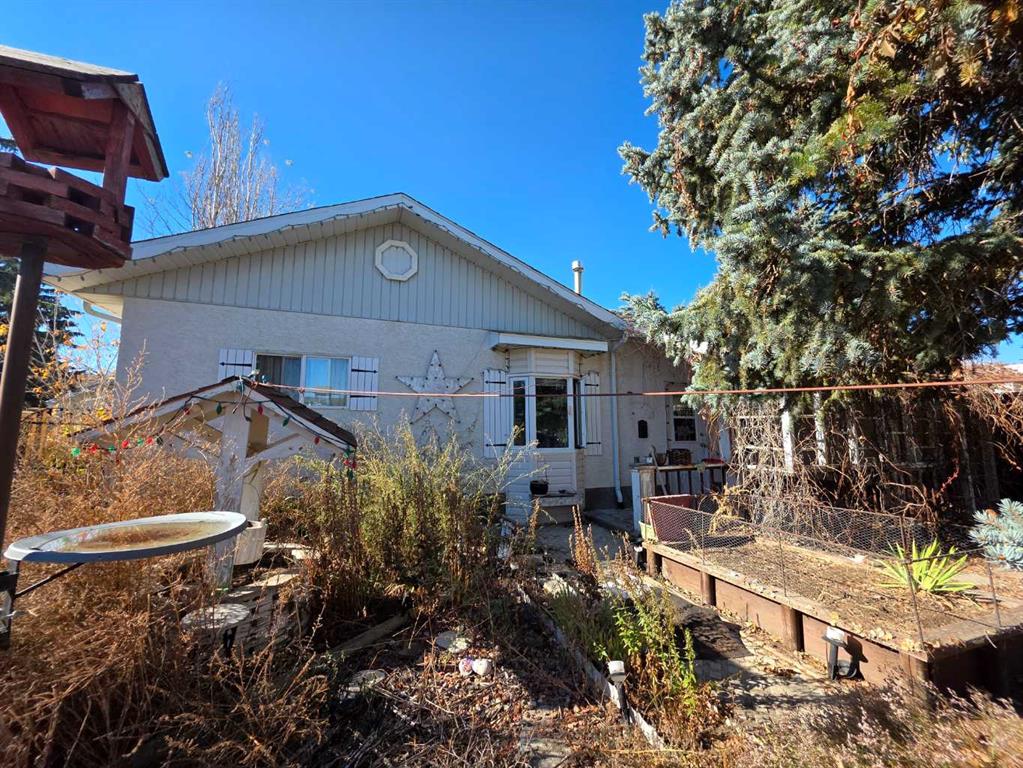 Picture of 126 1 Street , Turin Real Estate Listing