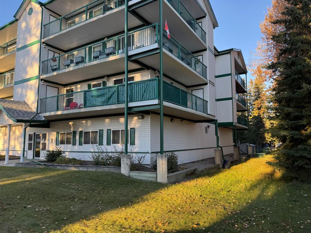 Picture of 208, 777 48 Street , Edson Real Estate Listing
