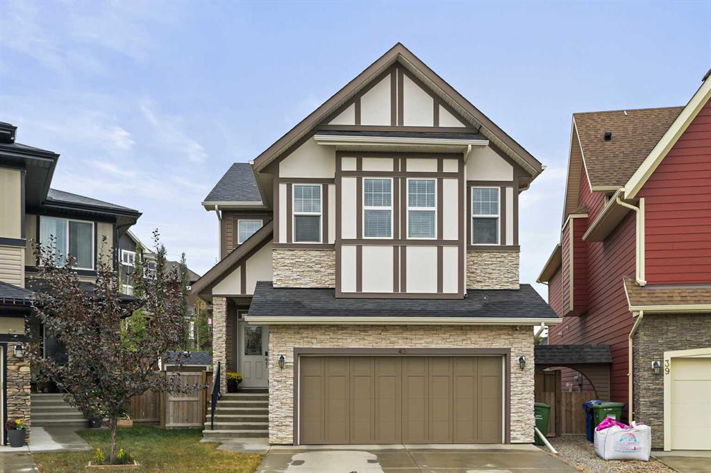 Picture of 43 Nolancrest Manor NW, Calgary Real Estate Listing
