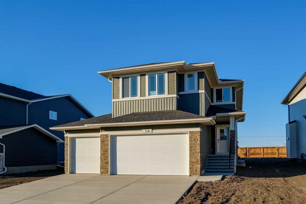 Picture of 138 Northern Lights Crescent , Langdon Real Estate Listing