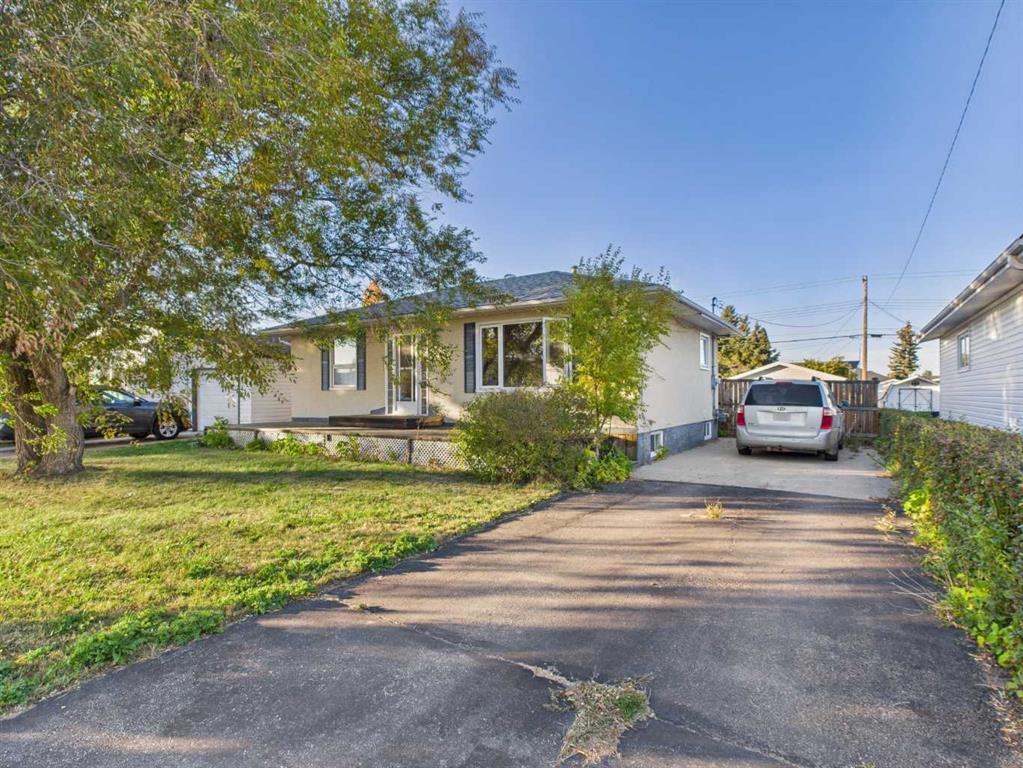 Picture of 5314 45 Street , Vegreville Real Estate Listing