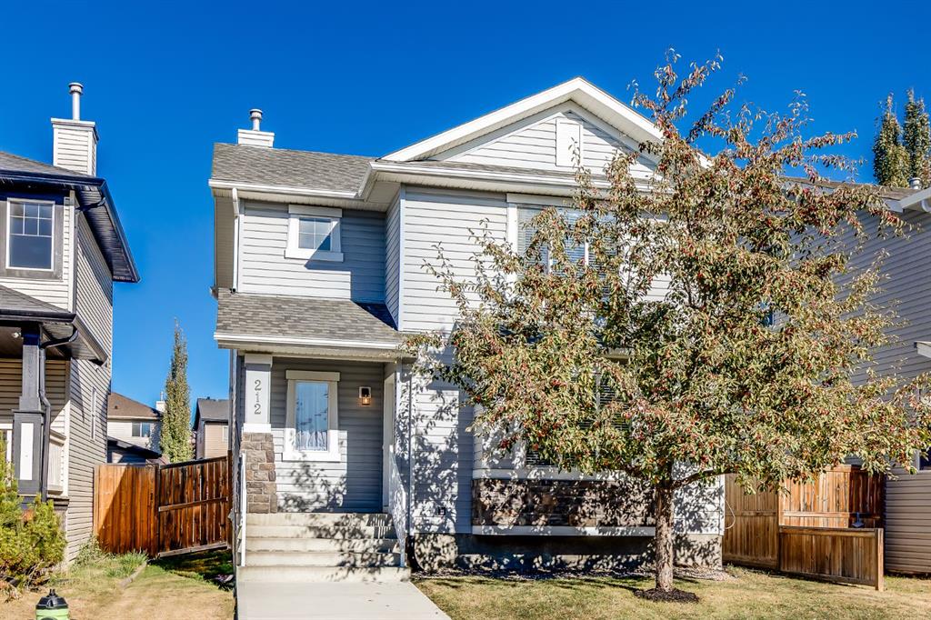 Picture of 212 Luxstone Place SW, Airdrie Real Estate Listing