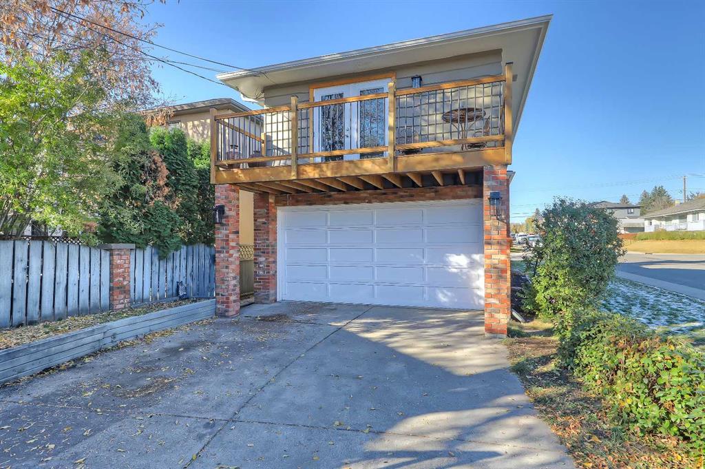 Picture of 2402 36 Street SW, Calgary Real Estate Listing