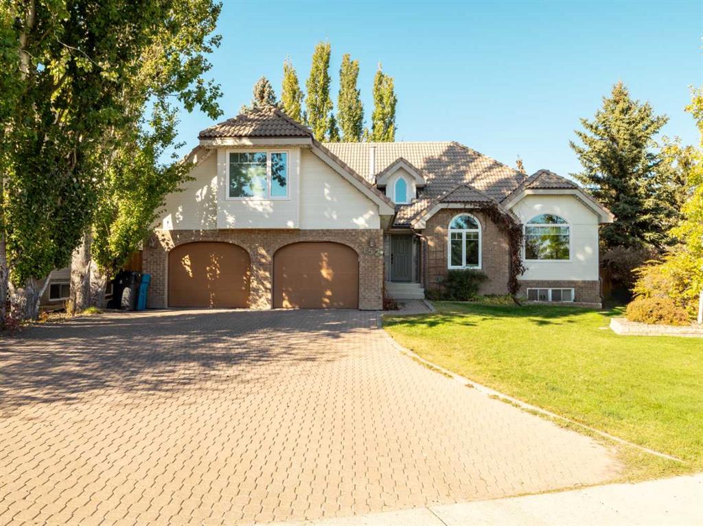 Picture of 152 Coachwood Point W, Lethbridge Real Estate Listing