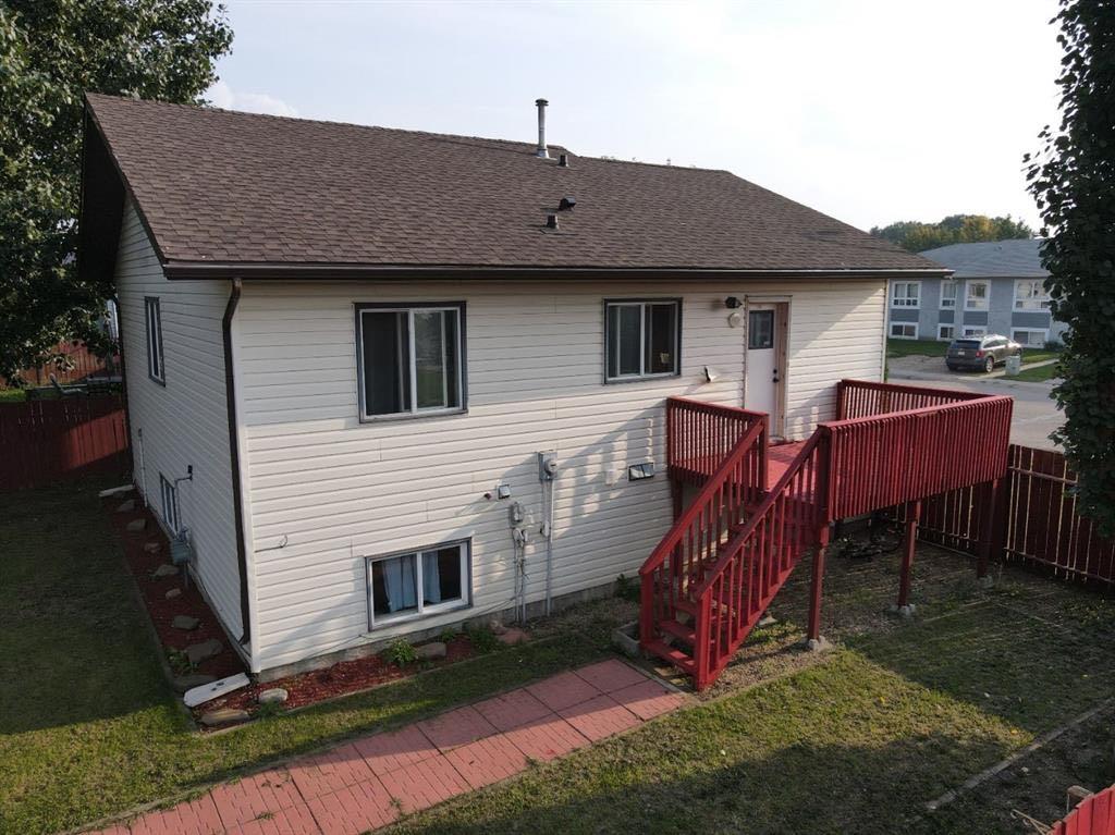 Picture of 5613 Evergreen Drive  , High Prairie Real Estate Listing