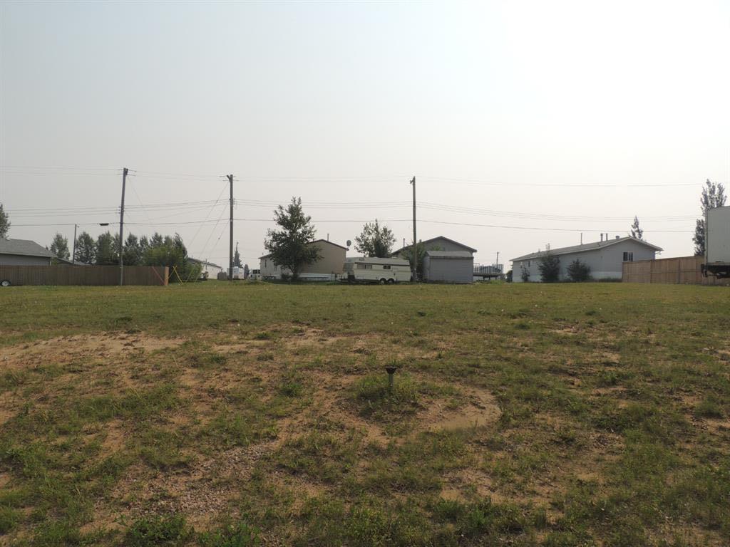 Picture of 501 5th Street Close  N, Marwayne Real Estate Listing