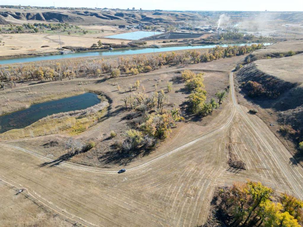 Picture of 221036 TWP RD 9-1A Township , Rural Lethbridge County Real Estate Listing