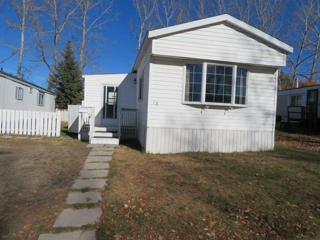 Picture of 13 Westwood Court  , Innisfail Real Estate Listing