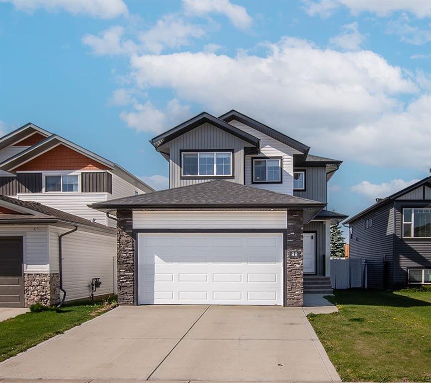 Picture of 88 Henderson Crescent , Penhold Real Estate Listing