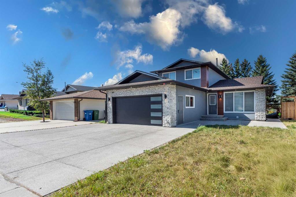 Picture of 39 Whitlock Close NE, Calgary Real Estate Listing