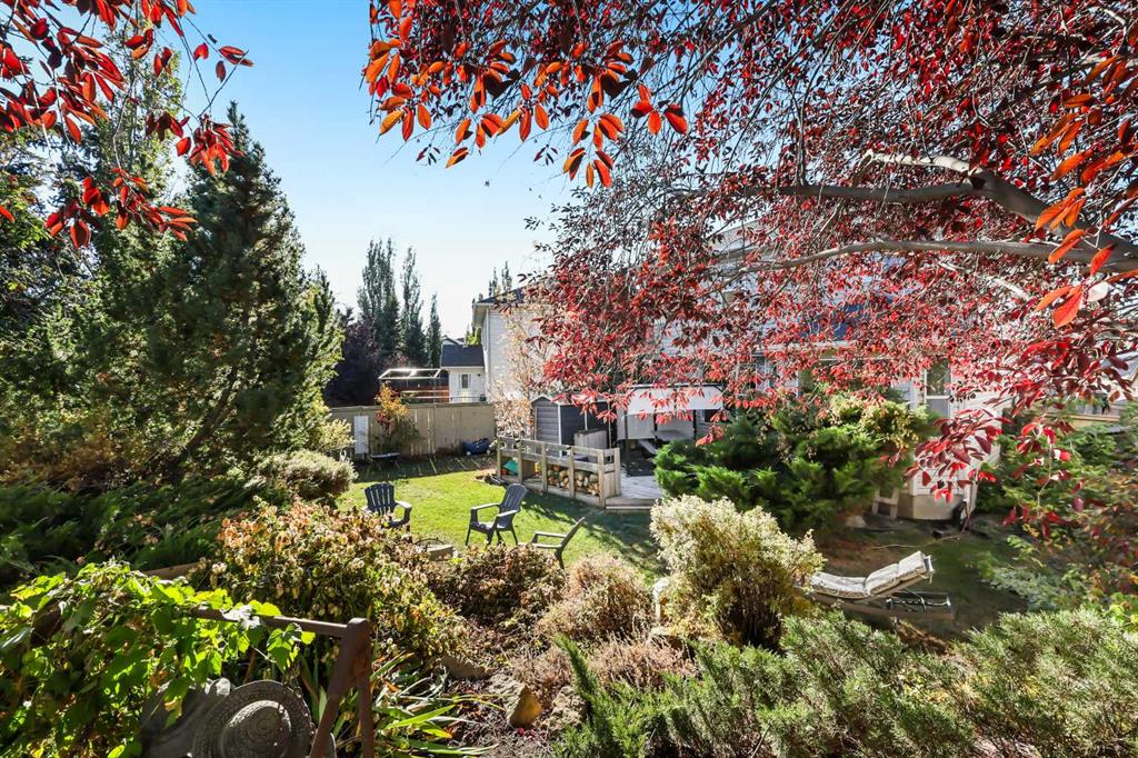 Picture of 248 Douglas Ridge Green SE, Calgary Real Estate Listing