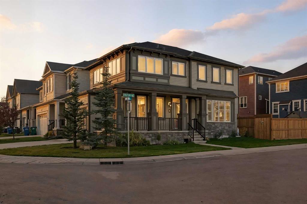 Picture of 5 Osborne Gate SW, Airdrie Real Estate Listing