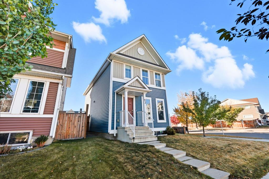 Picture of 93 Auburn Meadows View SE, Calgary Real Estate Listing